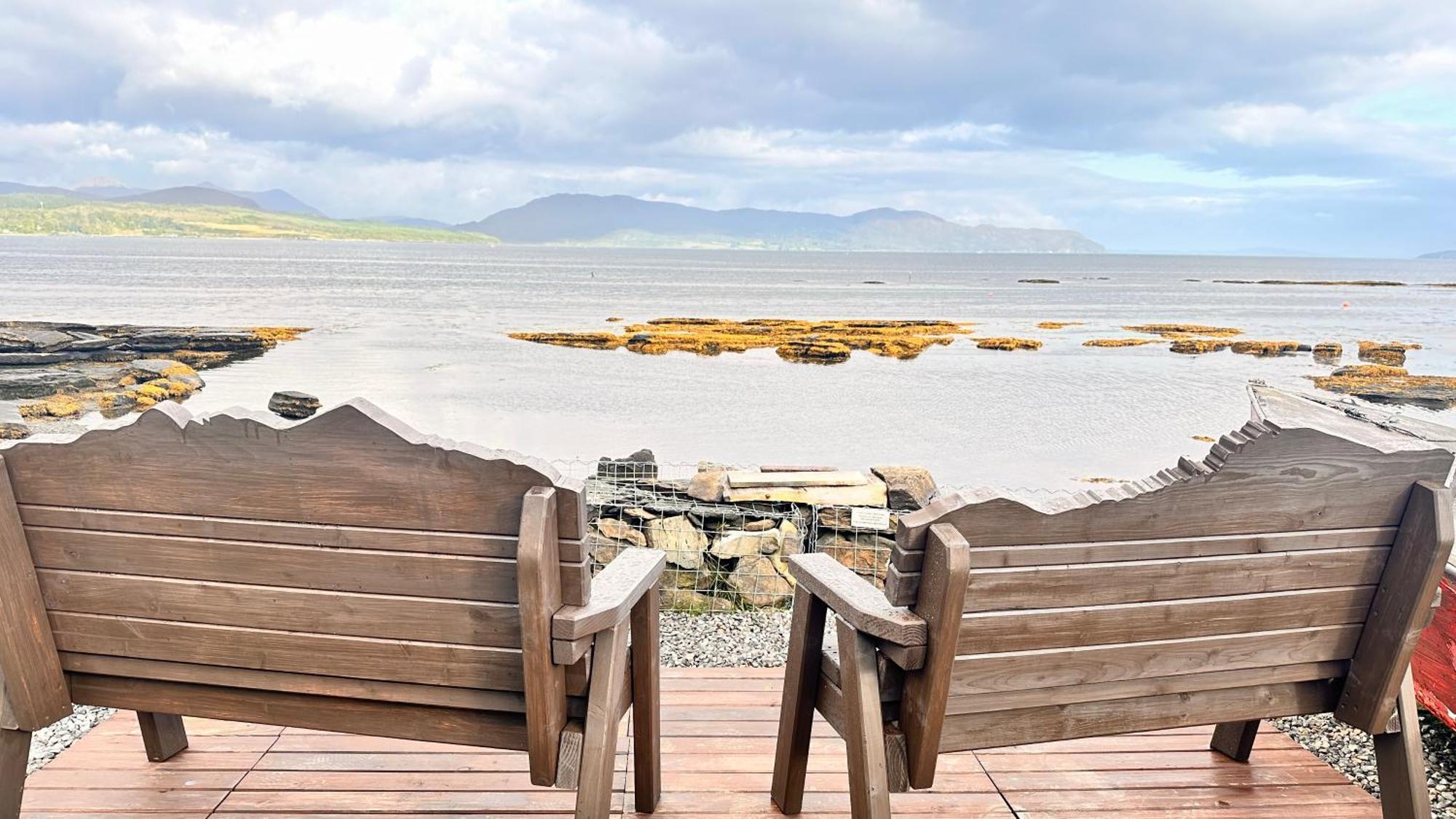 Carnmhor, Isle Of Skye - Stunning 242 Year Old Cottage On Its Own Sea Shore! Breakish 외부 사진