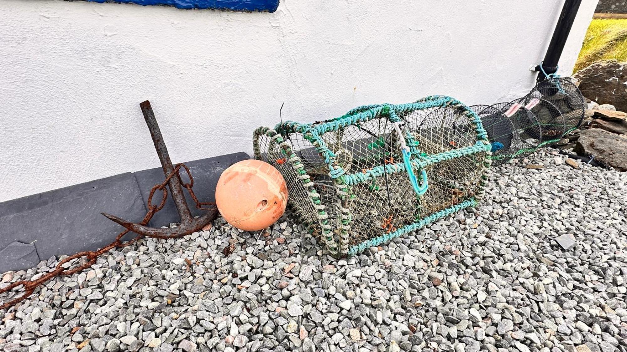 Carnmhor, Isle Of Skye - Stunning 242 Year Old Cottage On Its Own Sea Shore! Breakish 외부 사진